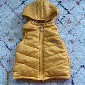 DKNY Puffer Vest Girls 3T Gold Yellow Hooded Pockets Retro Outdoors Lightweight